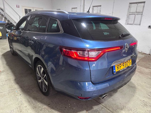 Renault - mégane estate - 1.2 tce bose - rf-930-s- 2017 - afbeelding 12 van  19