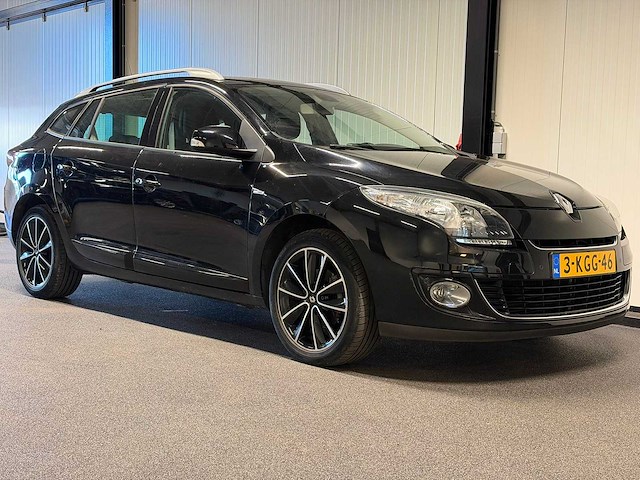Renault - mégane estate - 1.2 tce bose 2013 3-kgg-46 iaw - afbeelding 23 van  23