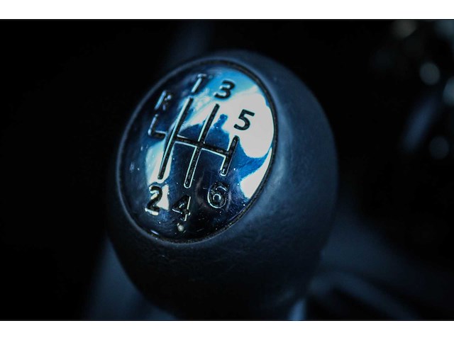 Renault - mégane estate - 1.2 tce expression - 05-zrv-6 - afbeelding 10 van  21