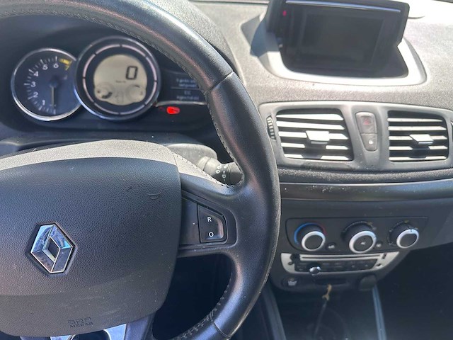 Renault - mégane estate - 1.2 tce expression - 2-ttb-17- 2014 - afbeelding 10 van  13