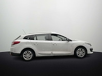 Renault - mégane estate - 1.2 tce limited - personenauto - afbeelding 2 van  20