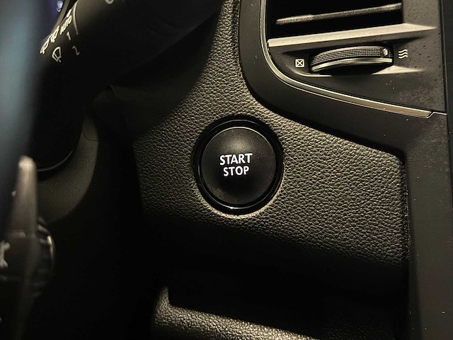 Renault - mégane estate - 1.3 tce bose 2019 zd-474-s iaw - afbeelding 2 van  24