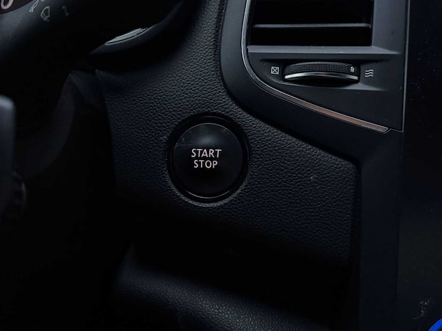 Renault - mégane estate - 1.3 tce gt-line - car - 2019|l-383-kf|iaw - afbeelding 21 van  24