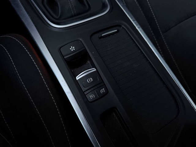 Renault - mégane estate - 1.3 tce gt-line - car - 2019|l-383-kf|iaw - afbeelding 8 van  24