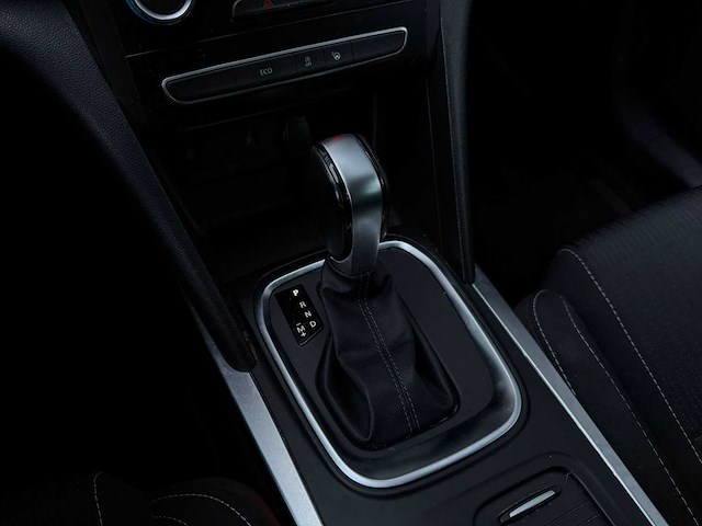Renault - mégane estate - 1.3 tce gt-line - l-383-kf- 2019 iaw - afbeelding 2 van  14
