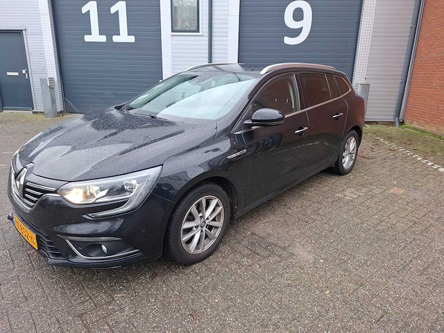 Renault - mégane estate - 1.5 dci eco2 bose - personenauto - afbeelding 1 van  30