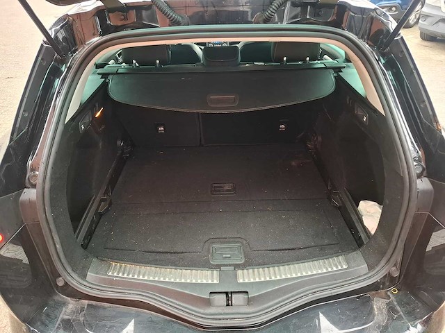Renault - mégane estate - 1.5 dci eco2 bose - personenauto - afbeelding 22 van  30