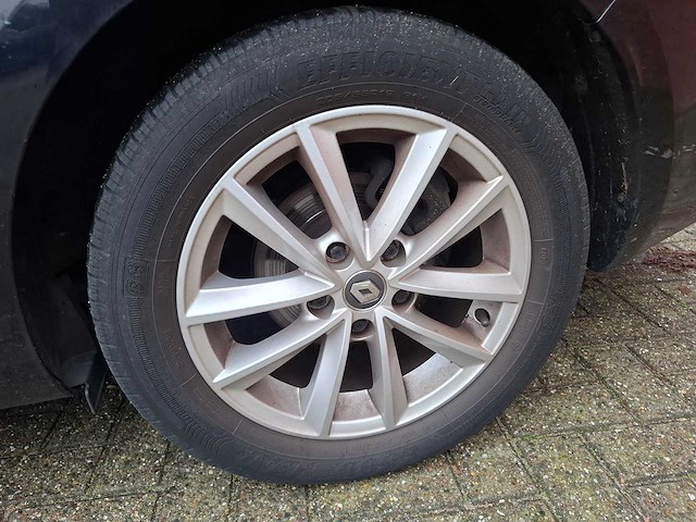 Renault - mégane estate - 1.5 dci eco2 bose - personenauto - afbeelding 27 van  30