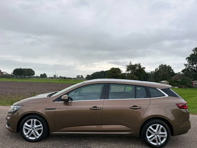 Renault - mégane estate - 1.5 dci eco2 zen - 2017 - nz-818-x - personenauto - afbeelding 5 van  12