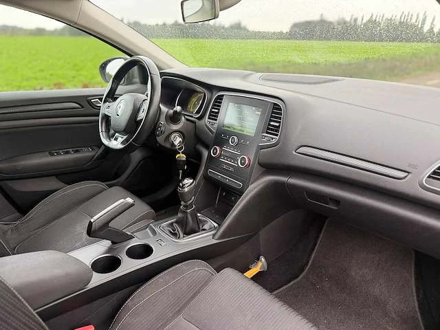 Renault - mégane estate - 1.5 dci eco2 zen - 2017 - nz-818-x - personenauto - afbeelding 12 van  12
