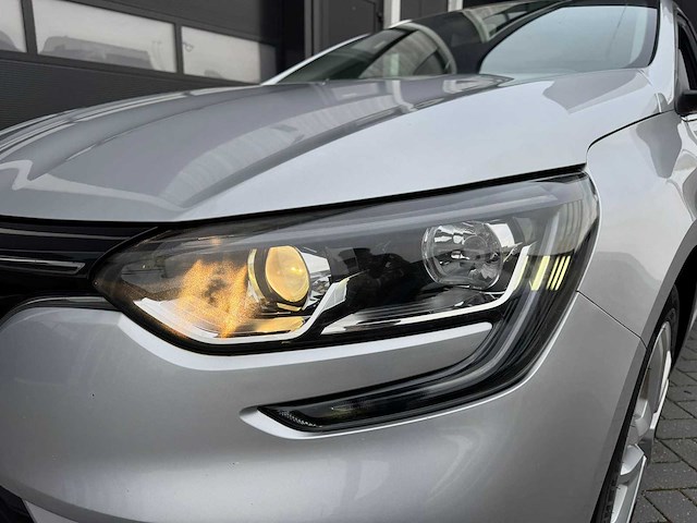 Renault - mégane estate - 1.5 dci zen - car - 2018|p-669-pb|iaw - afbeelding 12 van  27