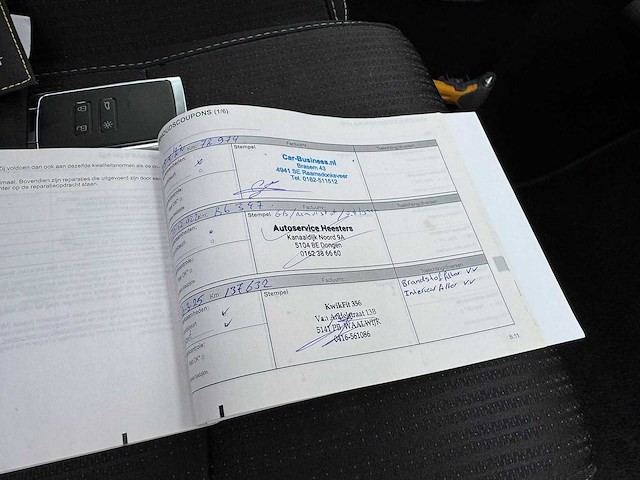 Renault - mégane estate - 1.5 dci zen - car - 2018|p-669-pb|iaw - afbeelding 24 van  27