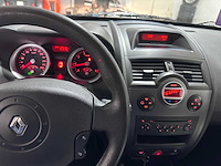 Renault - mégane grand tour - 2.0-16v dynam. comf - 77-sl-kg - afbeelding 12 van  13