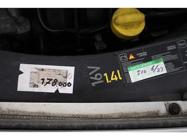 Renault - modus - 1.4-16v priv.luxe - car - afbeelding 9 van  19