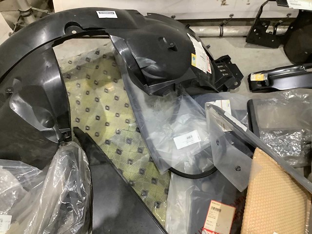 Renault - partij auto onderdelen - afbeelding 9 van  13