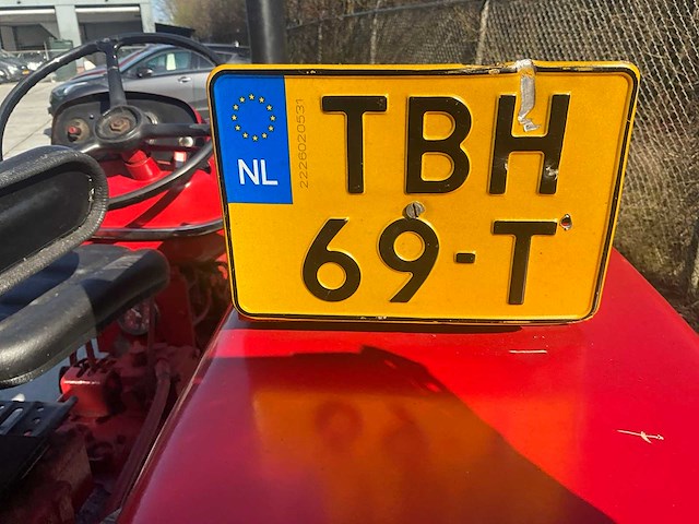 Renault - r7054 vintage 2wd - oldtimer tractor - 1962 - afbeelding 14 van  42