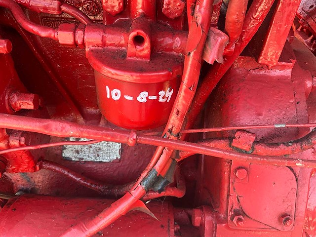 Renault - r7054 vintage 2wd - oldtimer tractor - 1962 - afbeelding 21 van  42