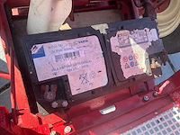 Renault - r7054 vintage 2wd - oldtimer tractor - 1962 - afbeelding 26 van  42