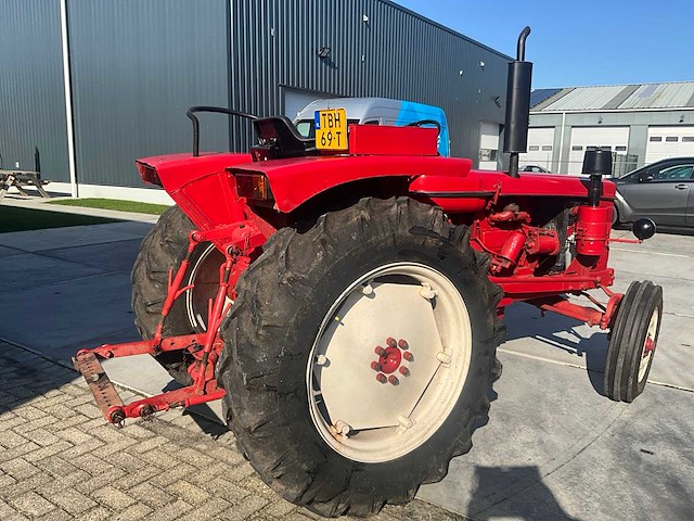 Renault - r7054 vintage 2wd - oldtimer tractor - 1962 - afbeelding 4 van  42