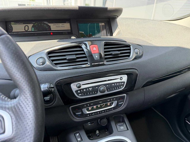 Renault - scénic - 1.4 tce bose - personenauto - 2011 - afbeelding 1 van  1