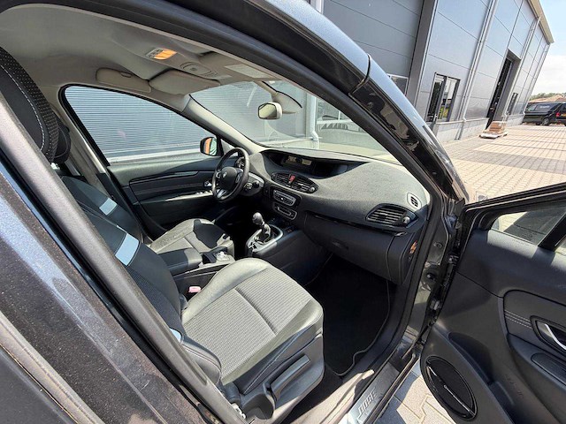 Renault - scénic - 1.4 tce bose - personenauto - 2011 - afbeelding 9 van  27