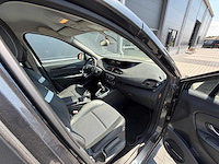 Renault - scénic - 1.4 tce bose - personenauto - 2011 - afbeelding 9 van  27