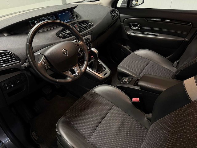 Renault - scénic - 1.5 dci bose 2015 p-600-gk iaw - afbeelding 4 van  24