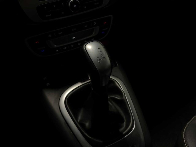 Renault - scénic - 1.5 dci bose 2015 p-600-gk iaw - afbeelding 21 van  24