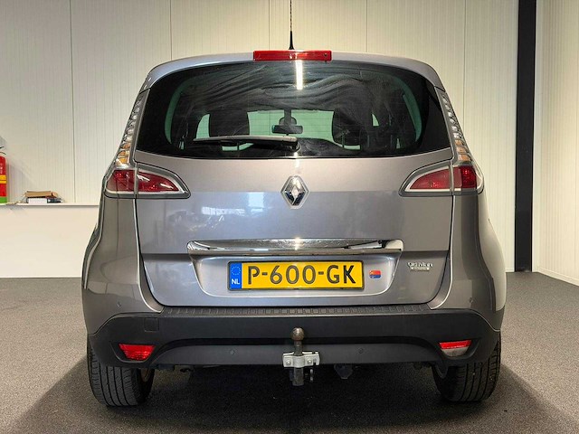 Renault - scénic - 1.5 dci bose 2015 p-600-gk iaw - afbeelding 19 van  25
