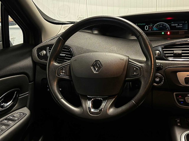 Renault - scénic - 1.5 dci bose 2015 p-600-gk iaw - afbeelding 11 van  18
