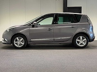 Renault - scénic - 1.5 dci bose 2015 p-600-gk iaw - afbeelding 18 van  18