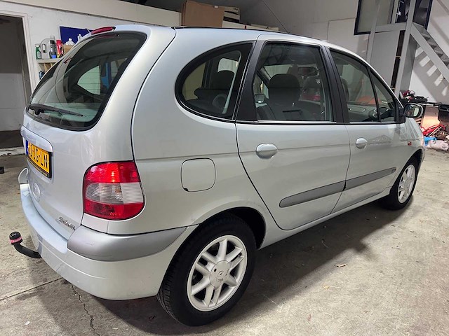 Renault - scénic - 1.6-16v authentique 127dkm- 22-jg-ln - afbeelding 15 van  19