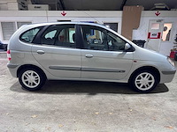 Renault - scénic - 1.6-16v authentique 127dkm- 22-jg-ln - afbeelding 16 van  19