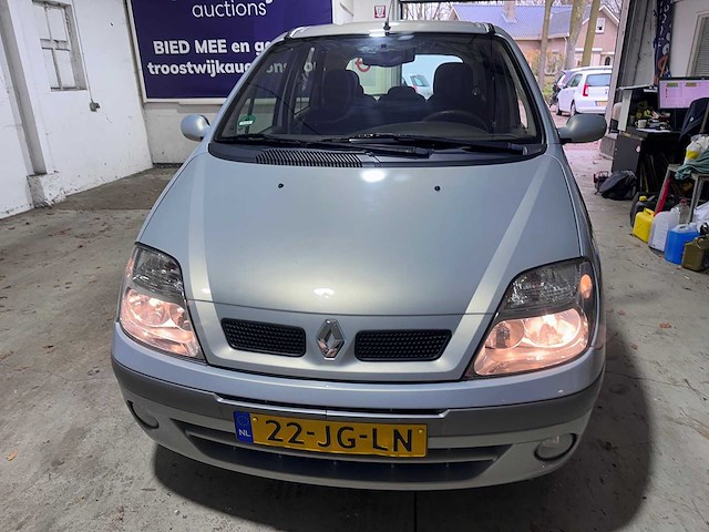 Renault - scénic - 1.6-16v authentique 127dkm- 22-jg-ln - afbeelding 18 van  19