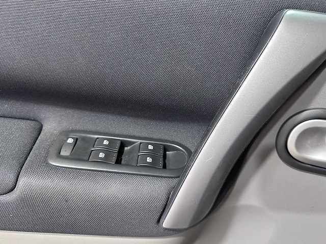 Renault - scénic - 1.6-16v business l. - 38-zh-dj - afbeelding 3 van  19