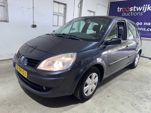 Renault - scénic - 1.6-16v business l. - 38-zh-dj - afbeelding 1 van  19