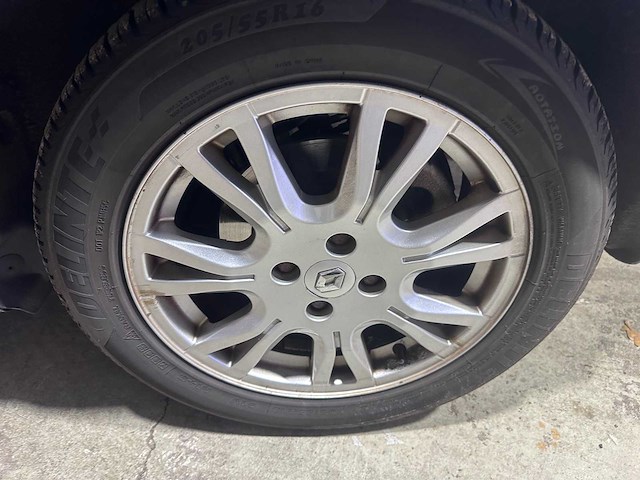 Renault - scénic - 1.6-16v business l. automaat- 15-gzl-9 - afbeelding 11 van  21