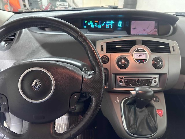 Renault - scénic - 1.6-16v business l. automaat- 15-gzl-9 - afbeelding 2 van  21