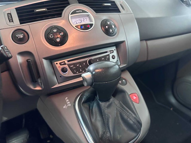 Renault - scénic - 1.6-16v business l. automaat- 15-gzl-9 - afbeelding 5 van  21