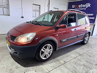 Renault - scénic - 2.0-16v conquest - 20-hxp-9- 2009 - afbeelding 6 van  16