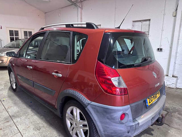 Renault - scénic - 2.0-16v conquest - 20-hxp-9- 2009 - afbeelding 3 van  16