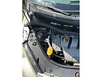Renault - scénic - 2.0-16v dynam.comf. - 58-rs-gn - afbeelding 11 van  12