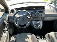 Renault - scénic - 2.0-16v dynam.comf. - 58-rs-gn - afbeelding 4 van  12