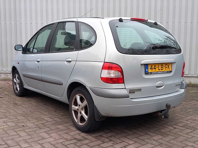 Renault - scénic - 2.0-16v expr. sport - personenauto - afbeelding 6 van  14