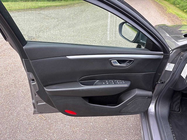 Renault - talisman - 1.3 tce bns zen - 2021 - personenauto - k-542-vx - afbeelding 20 van  22