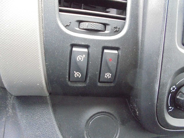 Renault - trafic - 1.6 dci t27l1h1comen - bedrijfswagen - afbeelding 3 van  10