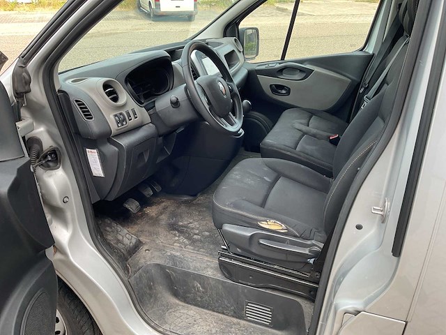 Renault - trafic - 1.6 dci t29 l2h1 com - bedrijfswagen - afbeelding 19 van  23