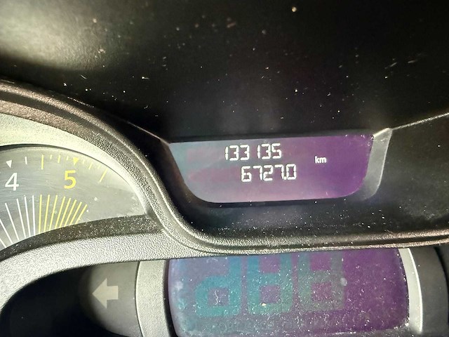 Renault - trafic - 1.6 dci t29 l2h1 lux - bedrijfswagen - v-879-bn - afbeelding 4 van  12