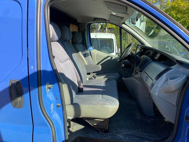 Renault - trafic - 2.0 dci t27 l1h1 - 53-vhb-6 - afbeelding 14 van  15