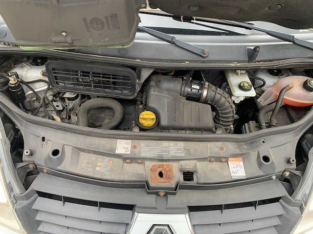 Renault - trafic - 2.0 dci t27 l1h1bl.e - 4-vtt-14 - afbeelding 3 van  16
